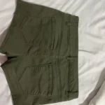 Thumbnail for Short Vero Moda vert kaki