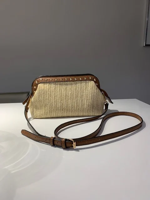 Featured image for Sac rafia/ cuir à bandoulière