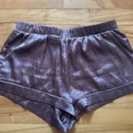Thumbnail for Ensemble de pyjama en satin