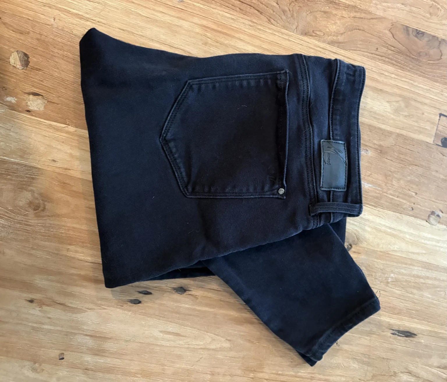 Image for Jean noir coupe ajustée Mavi – Taille 30/32