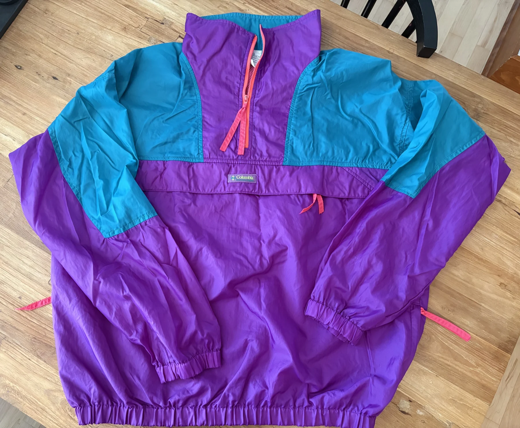 Coupe-vent Columbia vintage unisexe – Color block violet, turquoise et rose fluo – Taille Homme L Columbia seconde main