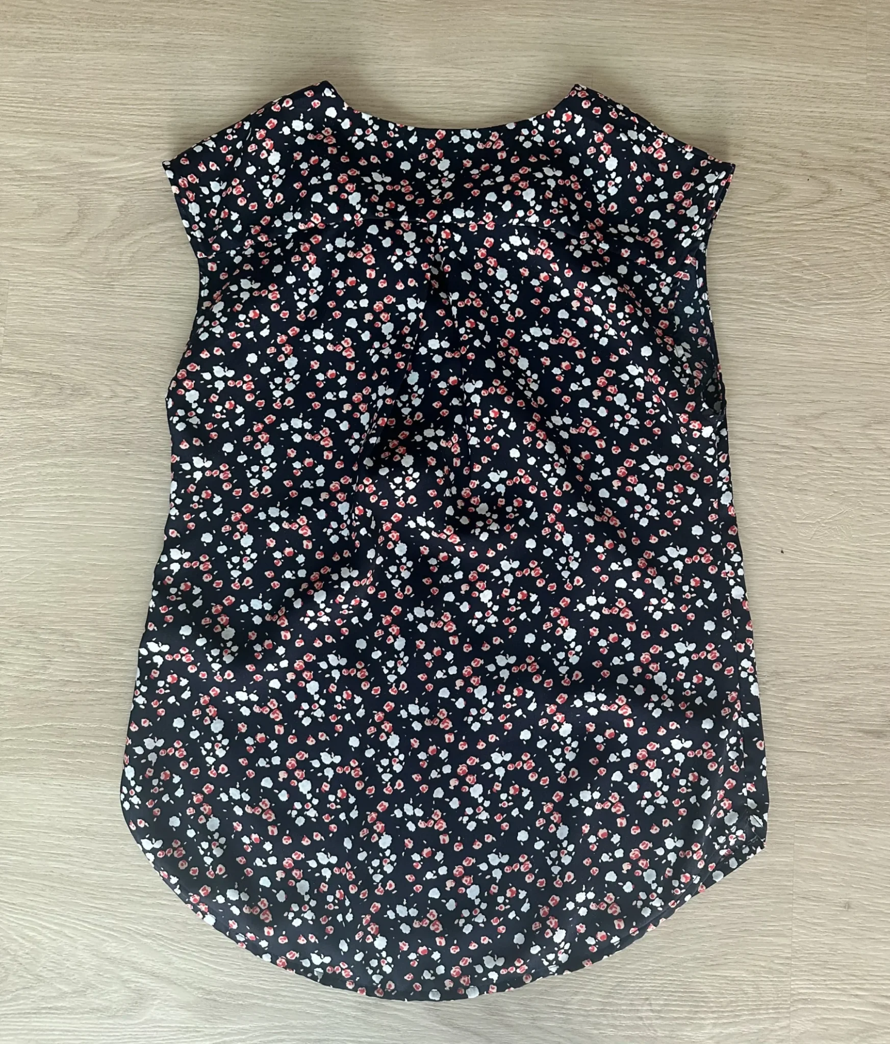 Image for Dynamite Floral Blouse XS