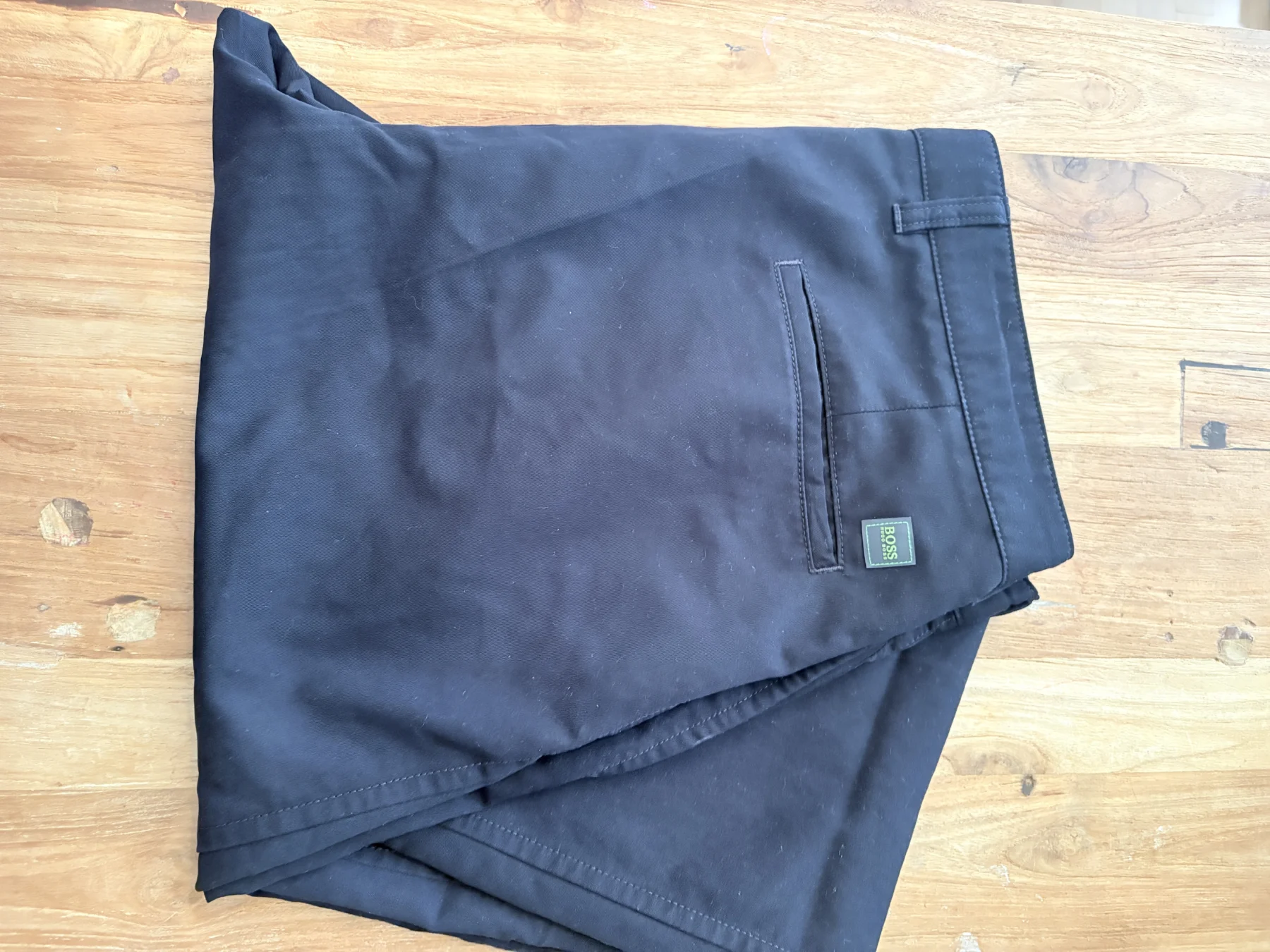 Pantalon BOSS pour homme bleu marine à pli simple – Taille 34 *Autre seconde main