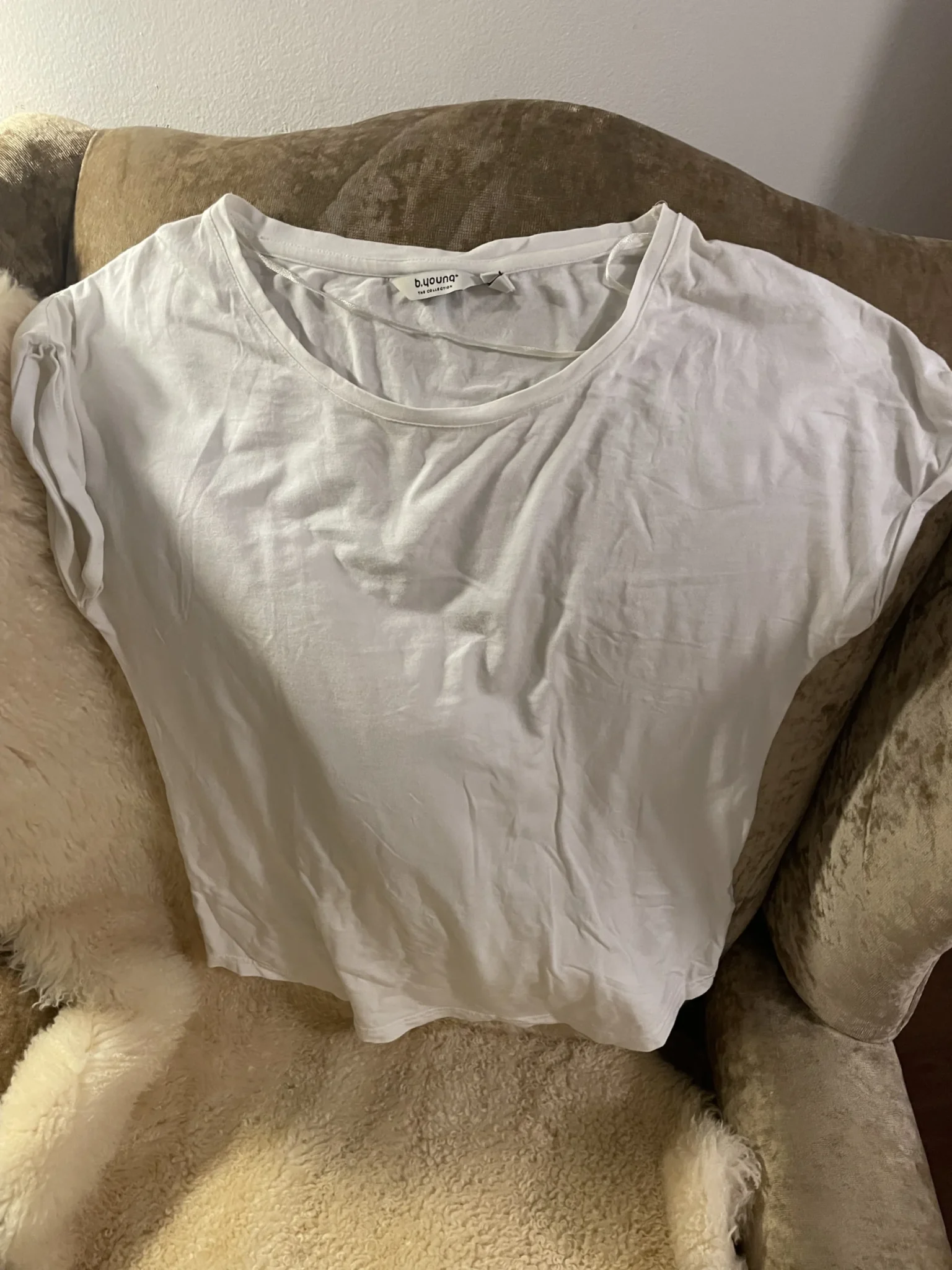 Image for Tee shirt soyeux top confo byoung grand xsmall