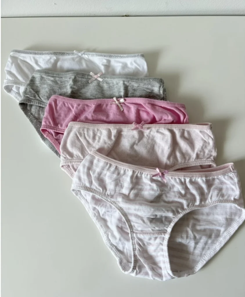 Featured image for 3/4-length knickers
