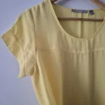 Thumbnail for Short-sleeved top / dark yellow