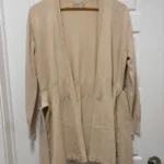 Thumbnail for Cardigan cache-coeur