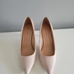 Thumbnail for high heels