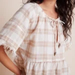Featured thumbnail for Peasant-style blouse
