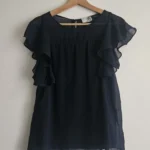 Featured thumbnail for 🌷Ruffled top – Vero Moda