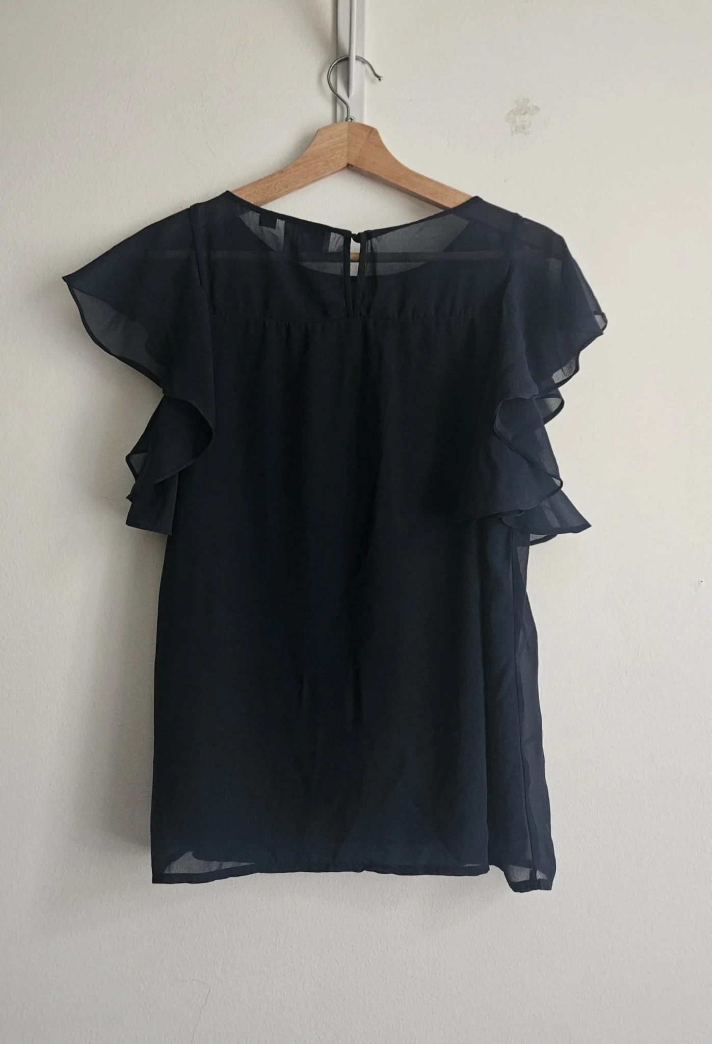 Image for 🌷Ruffled top – Vero Moda