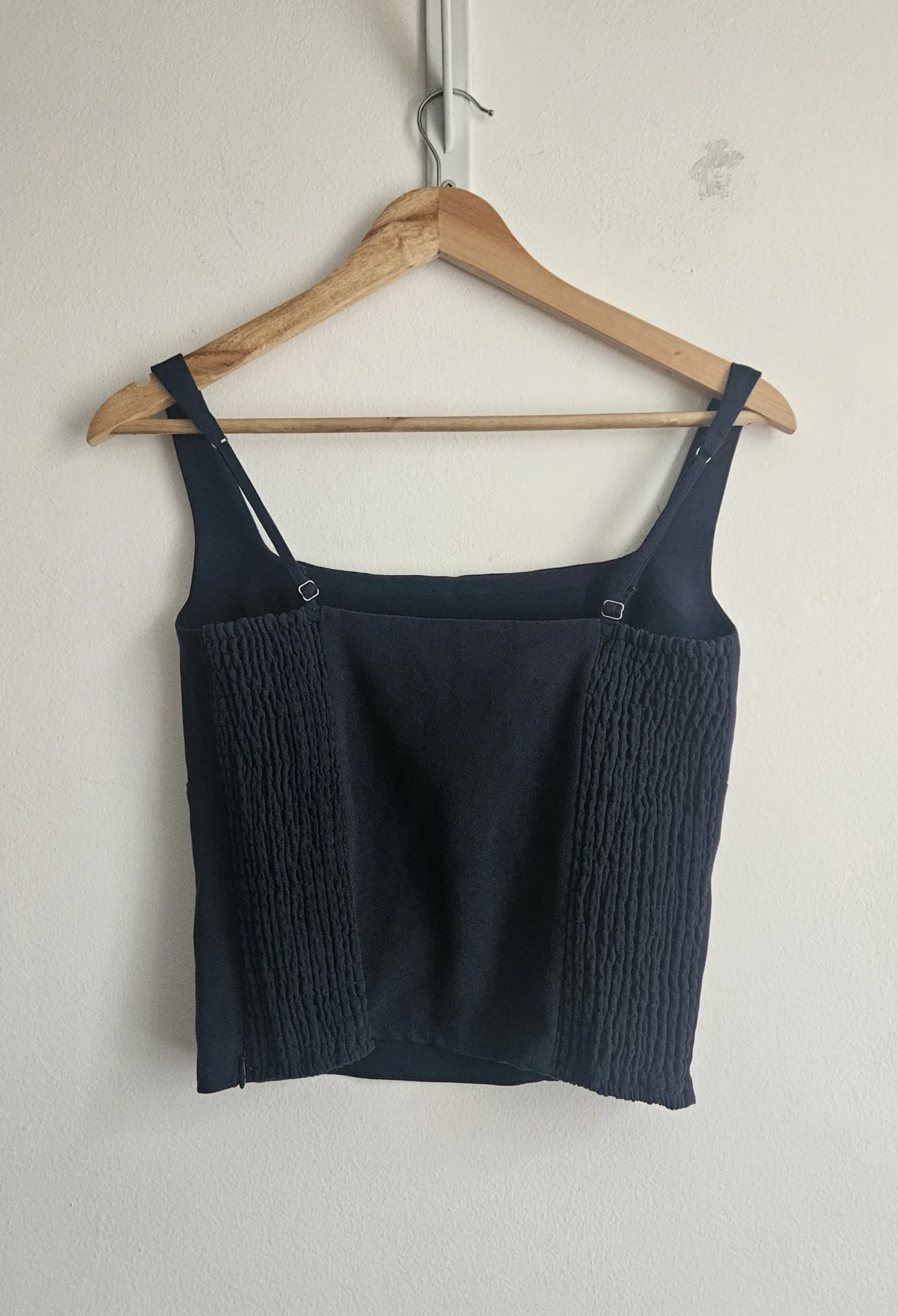 Image for 🌷Abercrombie & Fitch crop top