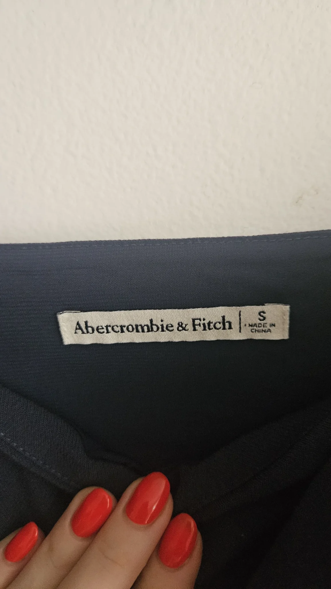 Image for 🌷Abercrombie & Fitch crop top