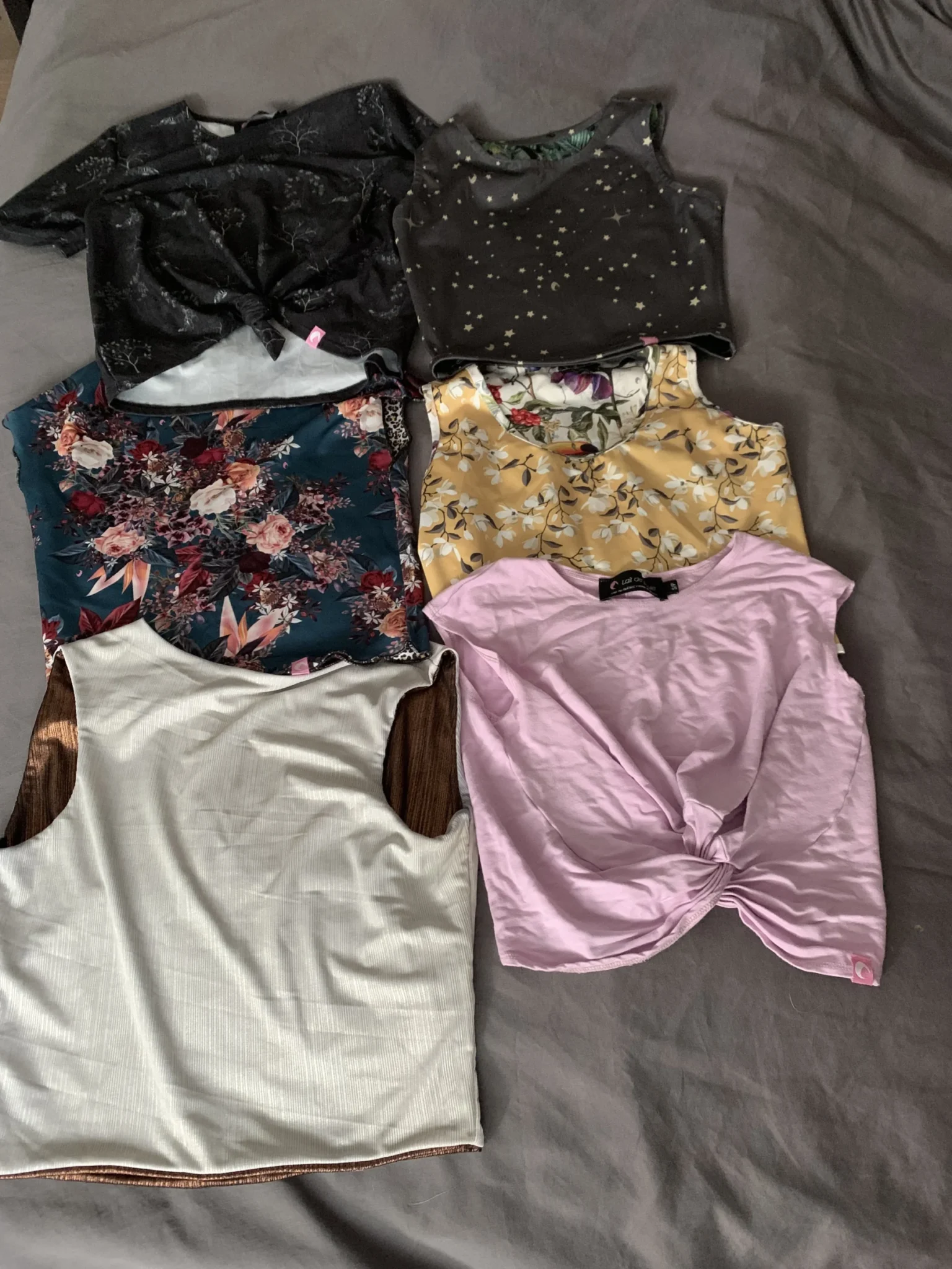 Image for Lot mix and match chandails et robes