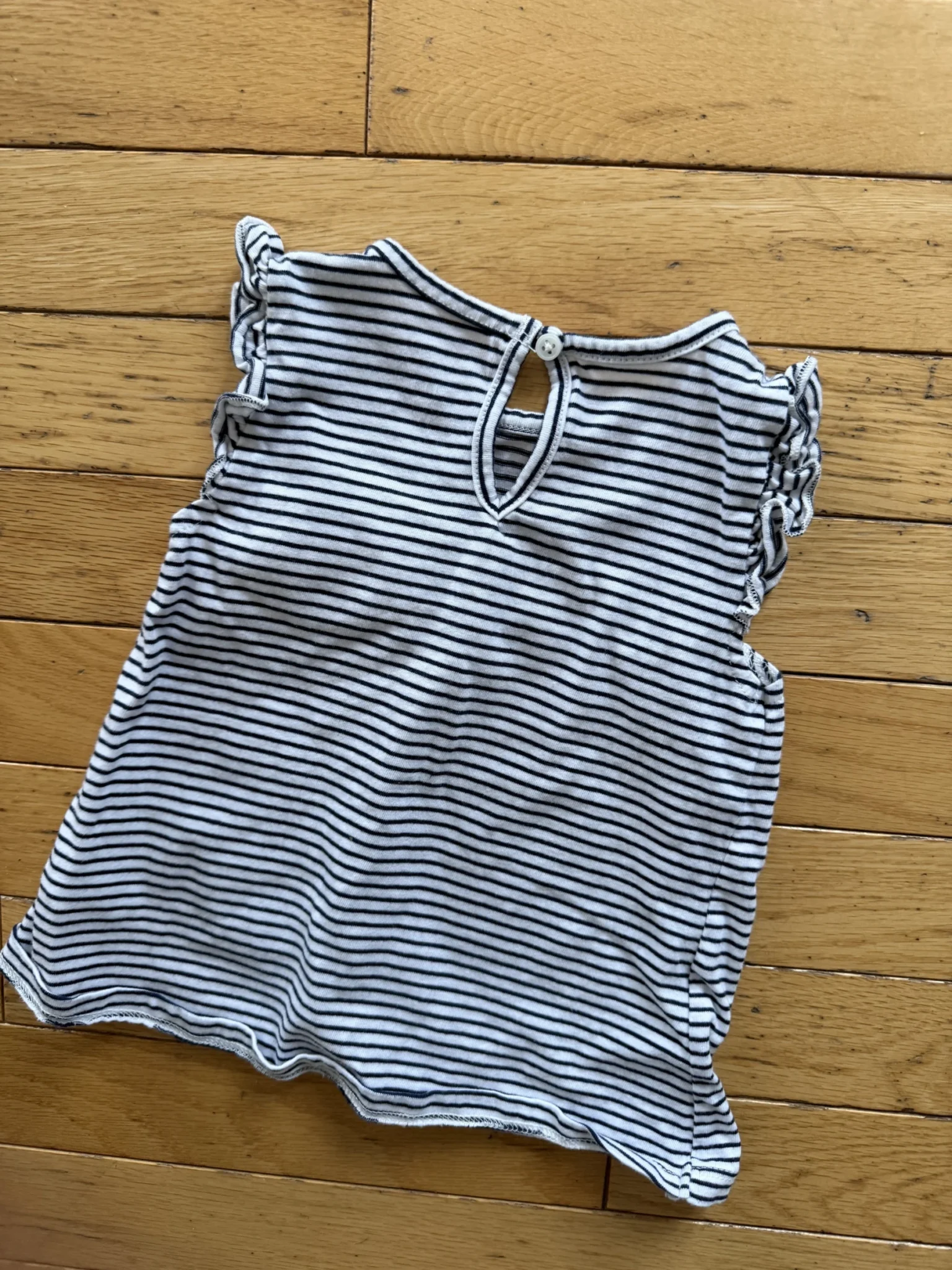 Image for A really cute little top