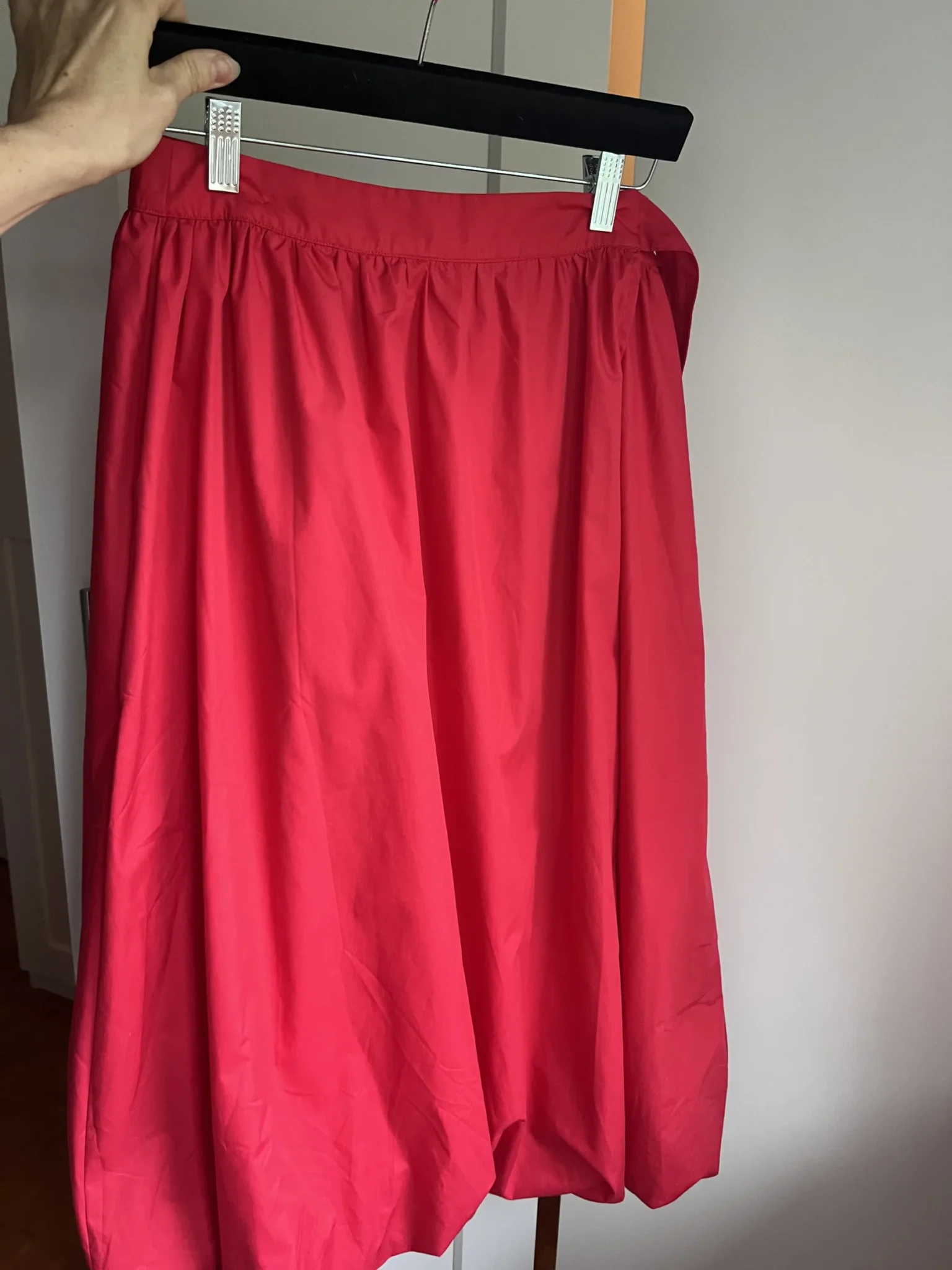 Image for Red bubble-hem skirt