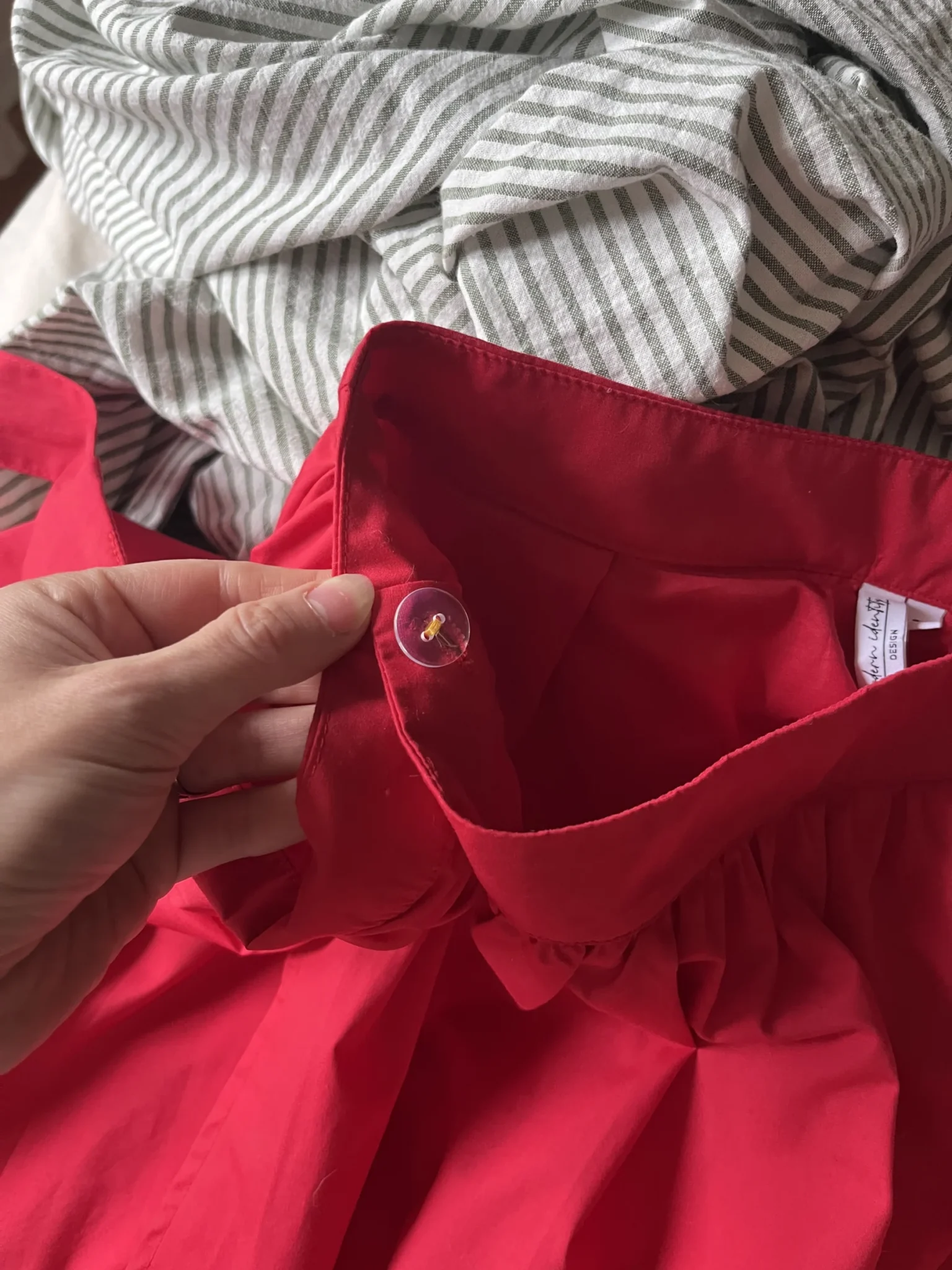 Image for Red bubble-hem skirt