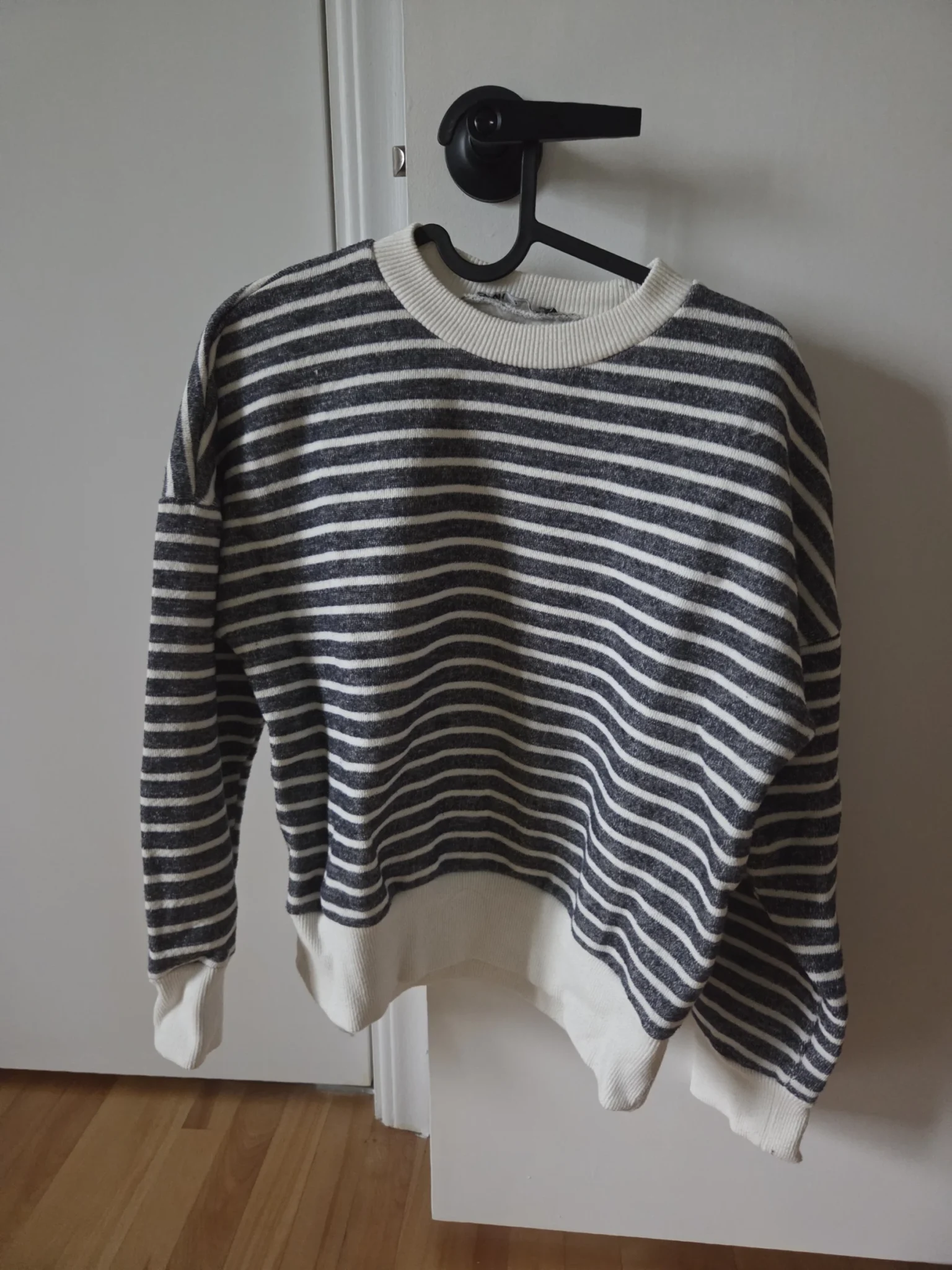 Featured image for Grey and white sailor-style jumper from Zara