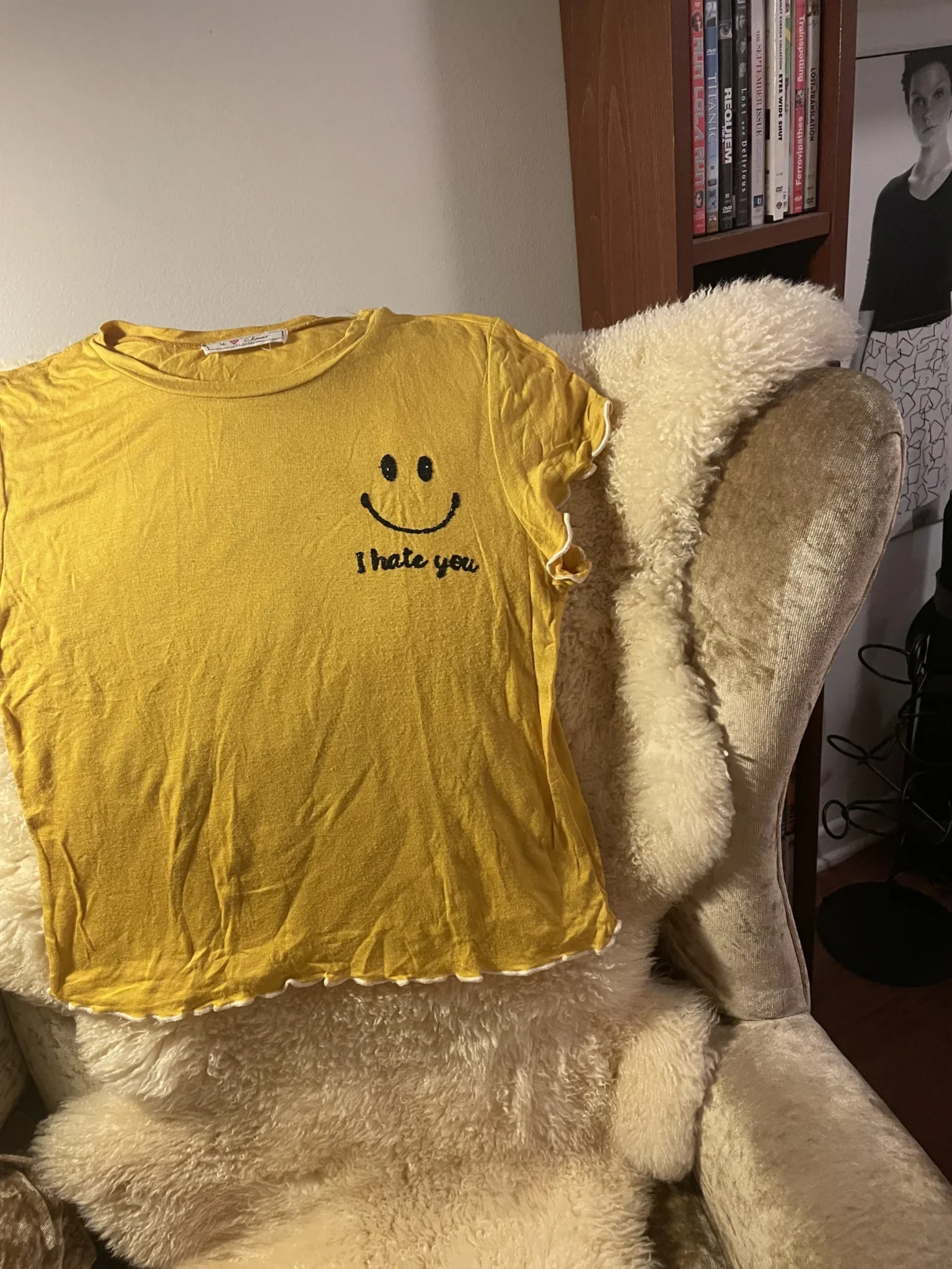 Image for Yellow T-shirt, size S, with a happy face 😃