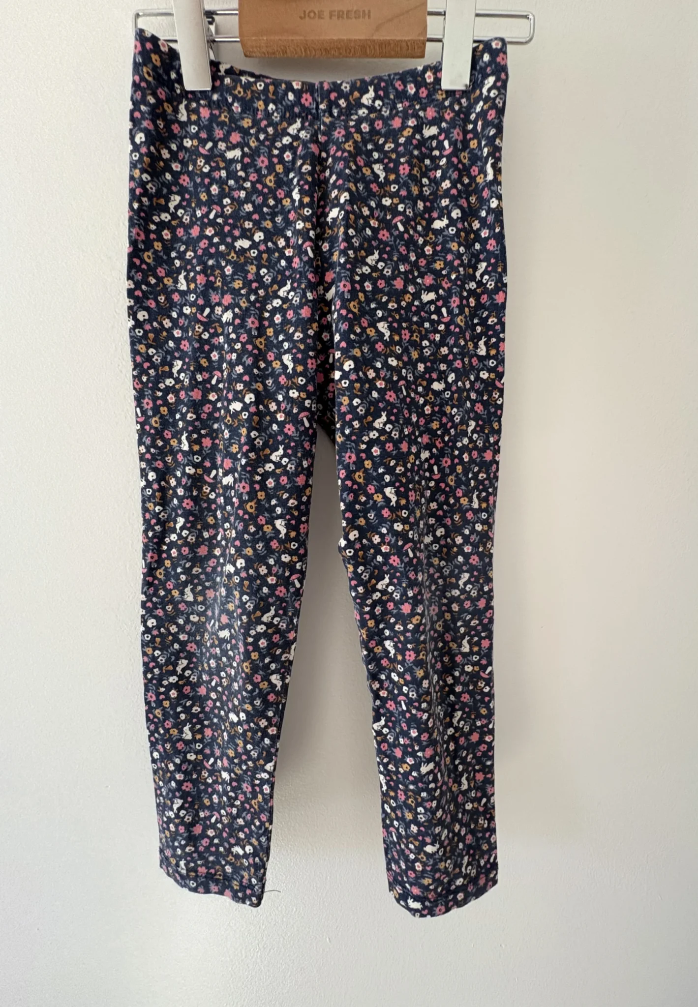 Image for 3/4-length floral leggings