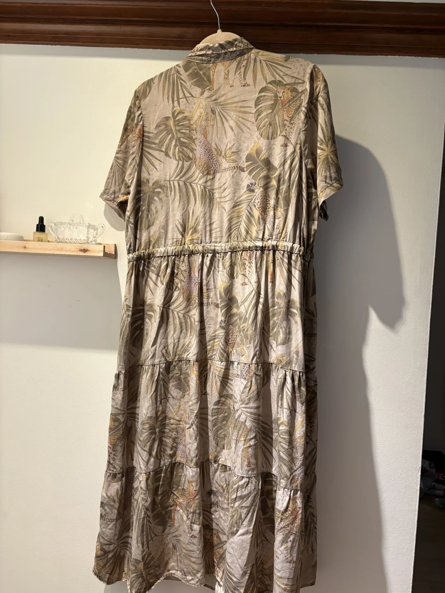 Image for Desigual maxi dress with a tropical print featuring animal motifs – size XL