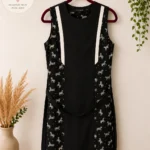 Featured thumbnail for Robe Cokluch noire à motif zèbres — taille L