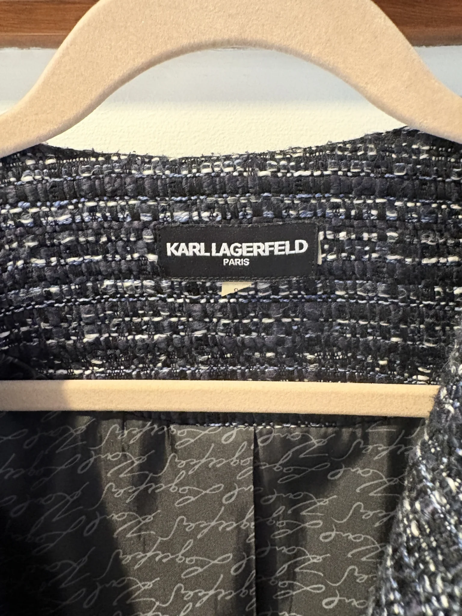 Image for Veste tweed zippée Karl Lagerfeld Paris, taille 8
