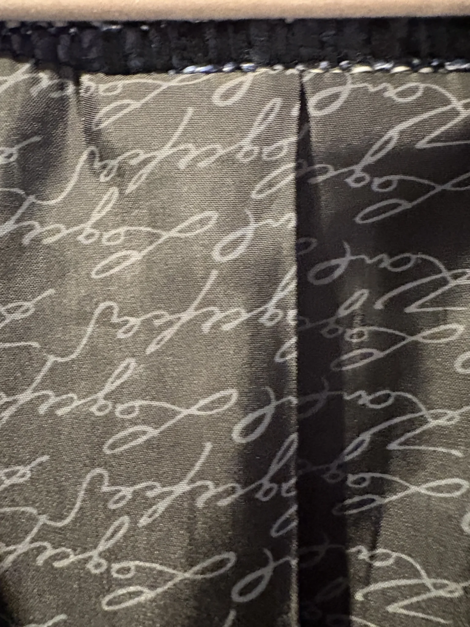 Image for Veste tweed zippée Karl Lagerfeld Paris, taille 8
