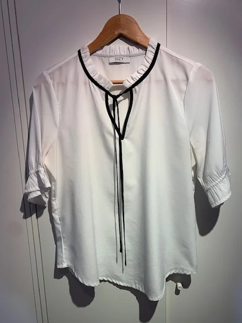 Featured image for Pull-on blouse