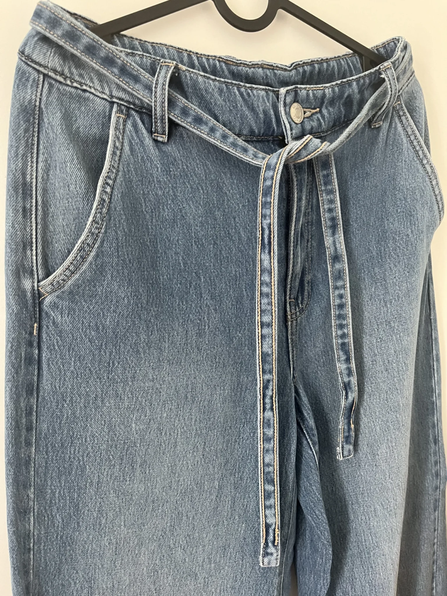 Image for Jean (bas d’un ensemble avec veste)