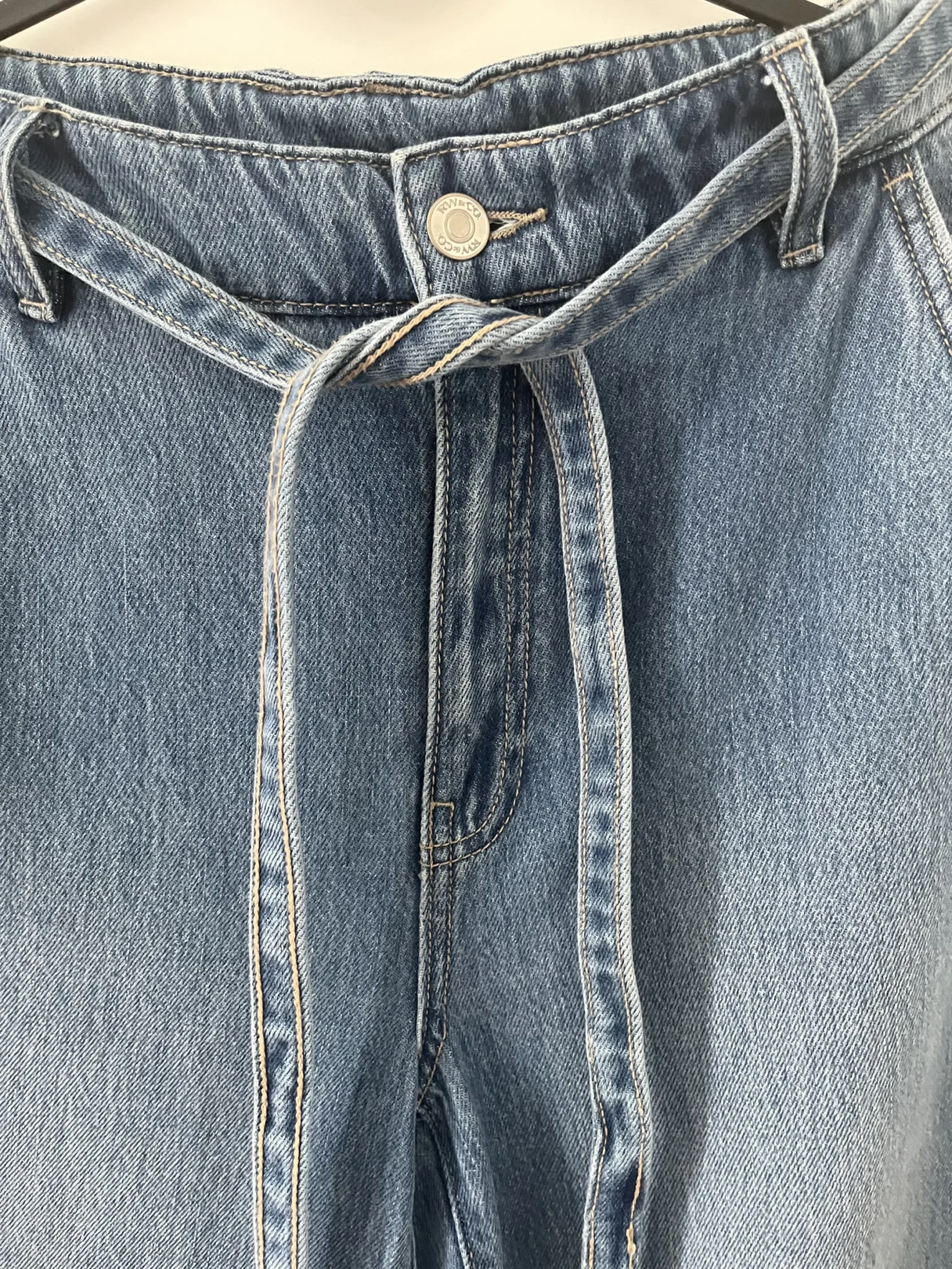 Image for Jean (bas d’un ensemble avec veste)