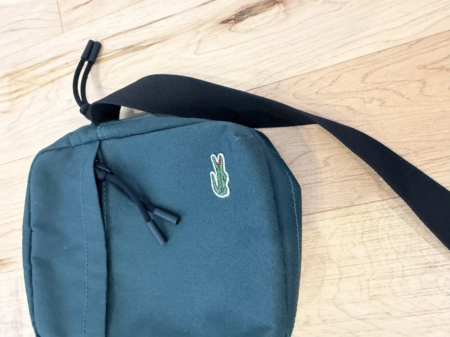 Image for Lacoste shoulder bag