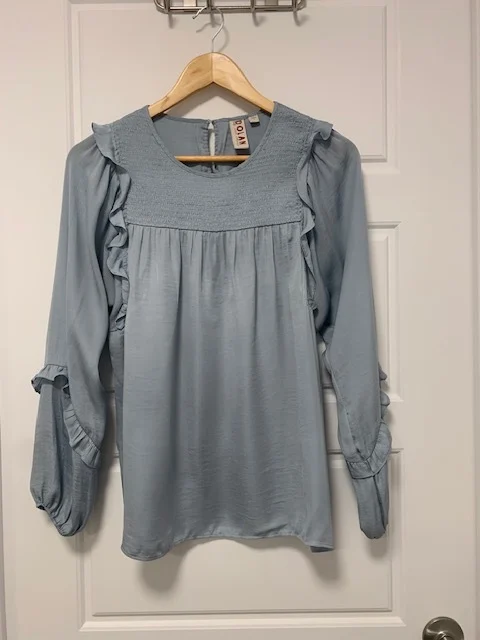 Featured image for Blouse Dolan Mejia
