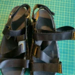 Thumbnail for Sandales plateforme Dr Martens