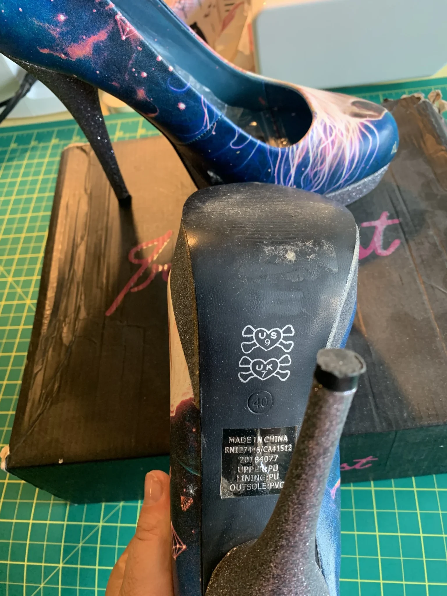 Image for 🦄 Stiletto heels - Ironfist