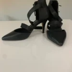 Thumbnail for Elegant leather court shoes