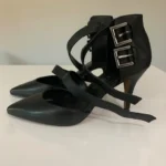 Thumbnail for Elegant leather court shoes
