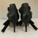 Thumbnail for Elegant leather court shoes