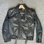 Featured thumbnail for Manteau de cuir recyclé style perfecto