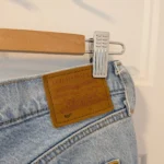 Thumbnail for Levi's/jeans 501 Sz 33