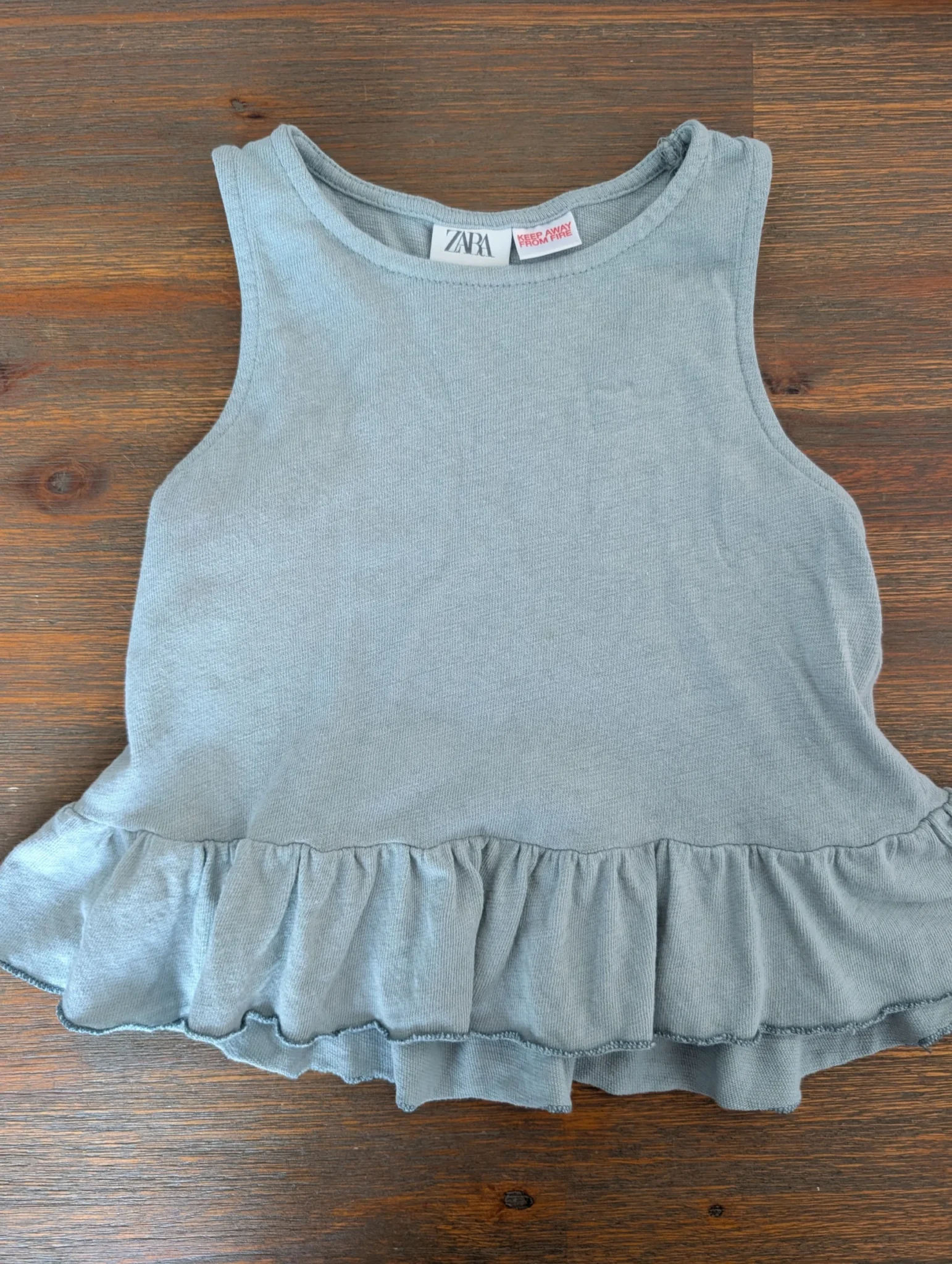 Featured image for Camisole Zara 3 ans