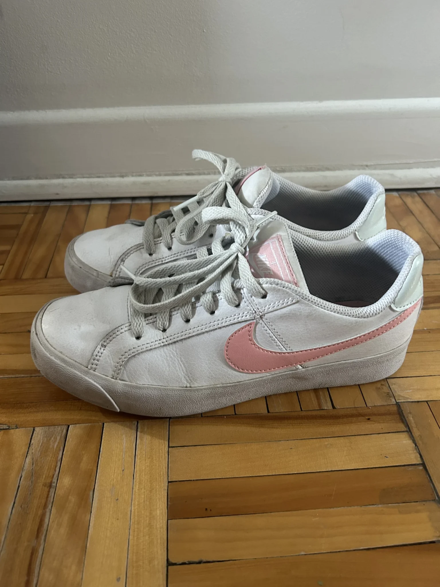 Image for Nike Court Royale Sneakers - Taille 39.5 / US 7.5
