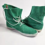 Featured thumbnail for Bottines plates rétro en cuir suède (daim)