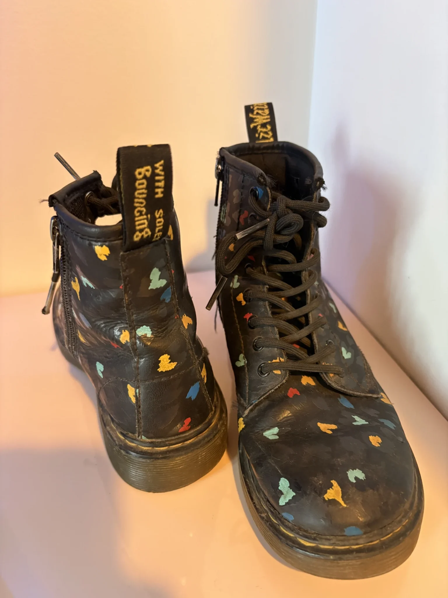 Image for Dr. Martens 1460 Wild heart Enfant -  Édition limitée avec zip