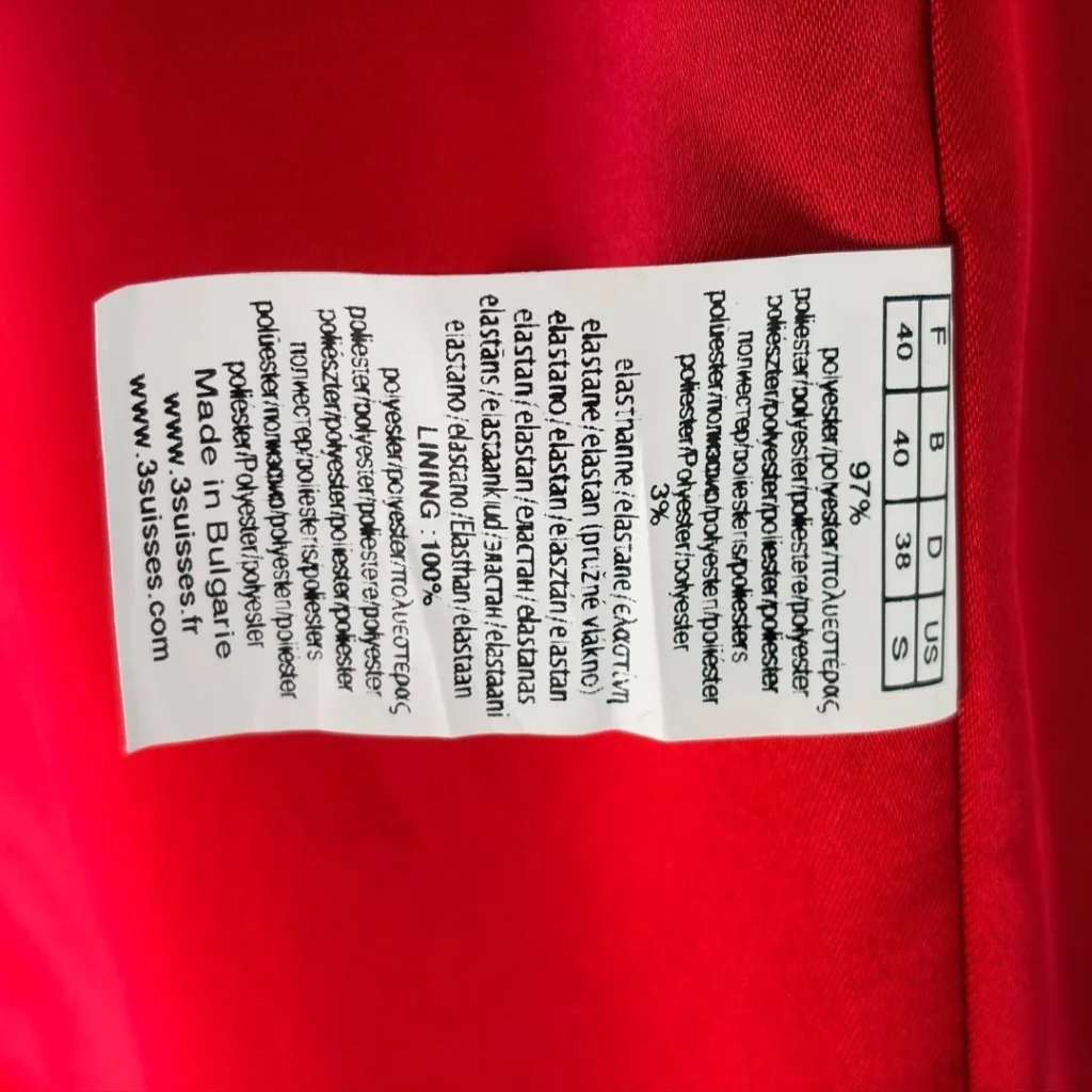 Image for Robe Audacieuse Écarlate au Décolleté Plongeant