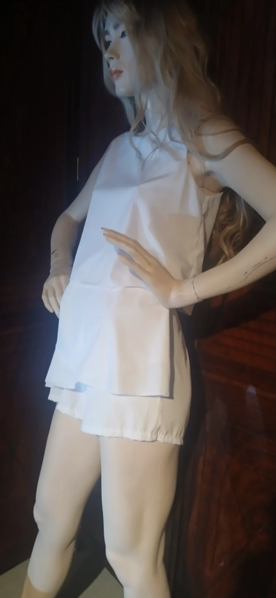 Image for One-piece outfit: white culottes skirt