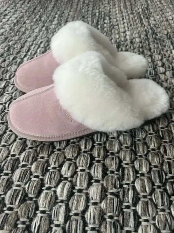 Image for NUKNUUK slippers