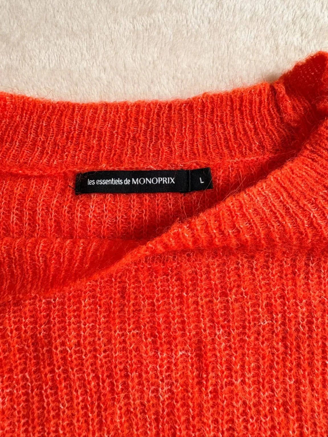 Image for Pull rouge Monoprix, jamais porté