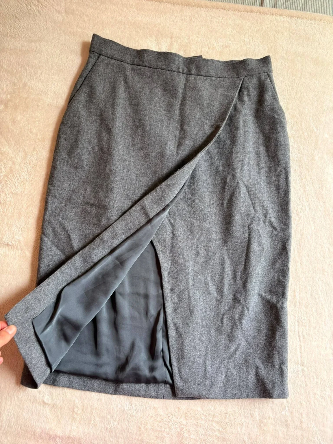 Image for Jupe crayon midi gris taupe, en laine - & Other Stories