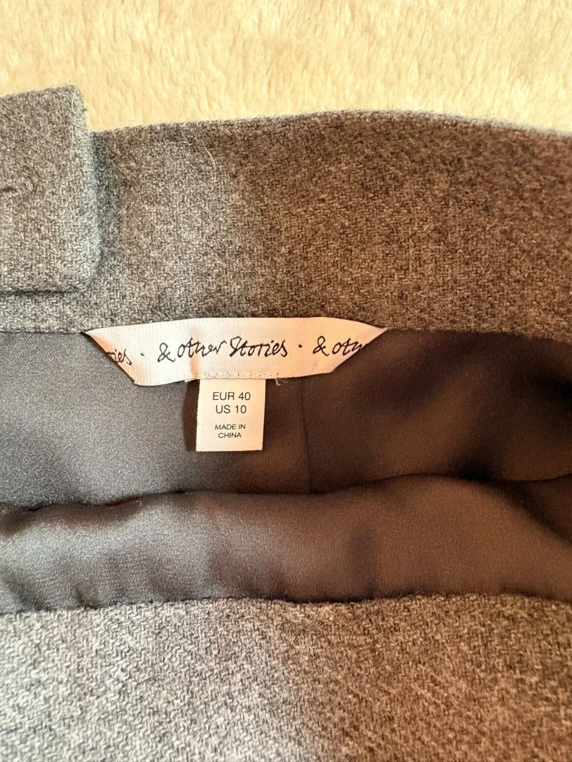 Image for Jupe crayon midi gris taupe, en laine - & Other Stories